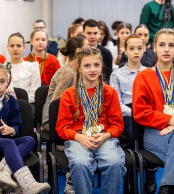 Вручення нагород переможцям творчого конкурсу на Дніпропетровщині