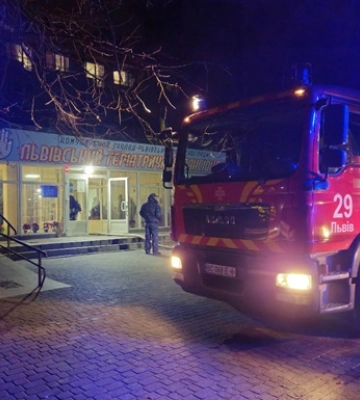 Во Львове загорелся пансионат, есть жертва
