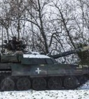 Генштаб: Жесточайшие штурмы у Авдеевки и Марьинки, РФ атакует на семи направлениях — карта