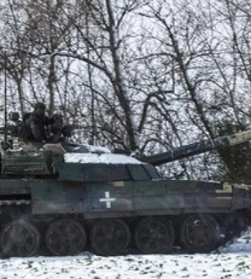 Россияне не оставляют попыток окружить Авдеевку, за сутки – 74 боевых столкновения: сводка Генштаба и карты