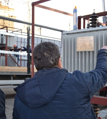 Миколаївські енергетики отримали трансформатори від Червоного Хреста