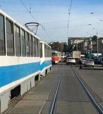 У Дніпрі на маршрут не вийшов один з трамвайних маршрутів: подробиці