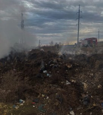 Протягом доби вогнеборці загасили 3 пожежі у житловому секторі