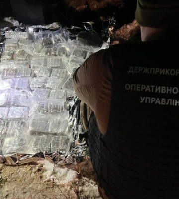 На Волині приземлили дрон із наркотиками на 13 мільйонів гривень