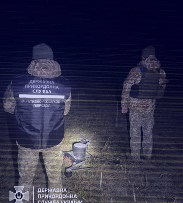 Безпілотником через кордон: СБУ на Волині ліквідувала канал контрабанди гашишу 