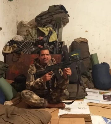 Стало відомо, скільки непальців завербувала РФ на війну проти України