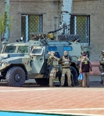 В Мелитополе на глазах у прохожих рашисты похитили мужчину