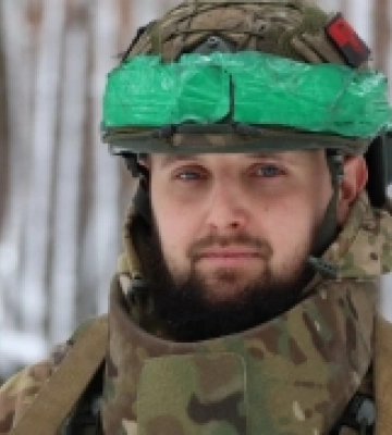 «Хрест хоробрих»: воїна з Волині нагородили відзнакою головнокомандувача ЗСУ