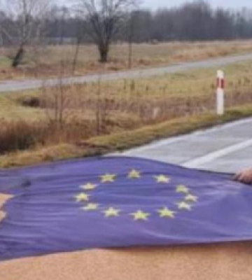 Юрій Холод: Розсипане поляками зерно на пункті пропуску «Ягодин-Дорогуськ» – гріх