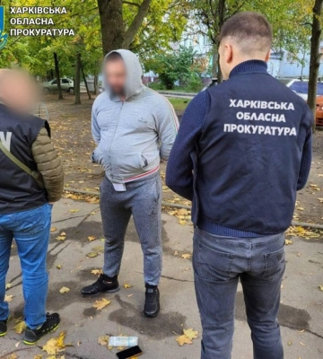 Судитимуть харківʼянина, який за $12 тис. організовував переправлення ухилянтів за кордон