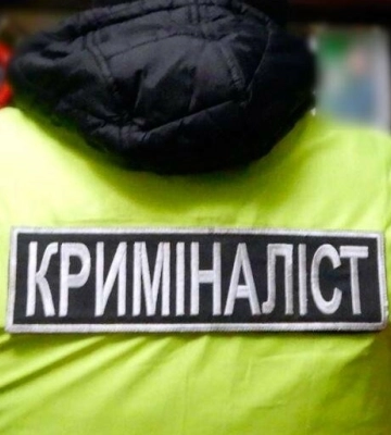 На Полтавщині чоловік «проліз» у хату та пограбував власників