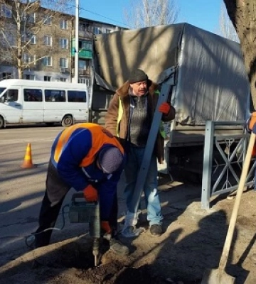 У Миколаєві міняють тогородження: нових “унікальних” парканів придбали на 9 мільйонів