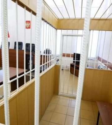 Жителя Омська засудили на 16 років за "держзраду" і "диверсії на залізниці"