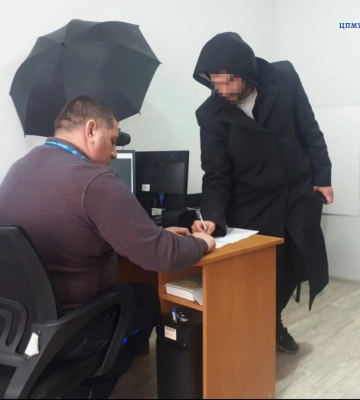 За хуліганство видворяють іноземця, який проживав на Черкащині