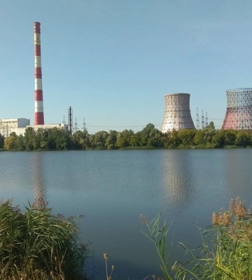 Атака росіян по нафтобазі у Харкові призвела до витоку 3000 тонн нафти в навколишнє середовище, екологи перевіряють воду у річці Уди