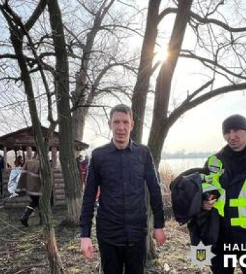 На Полтавщині двоє чоловіків провалилися під кригу: врятувати одного не вдалося