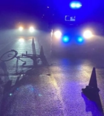 Біля Рівного водій легковика наїхав на велосипедиста і втік
