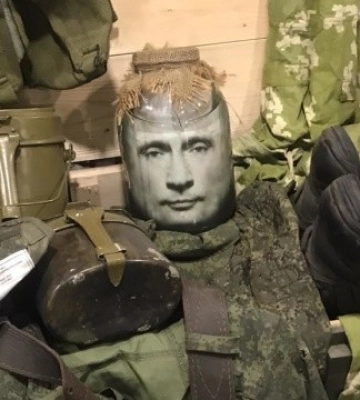 Військовий-ентузіаст створив у Черкасах музей війни з Росією