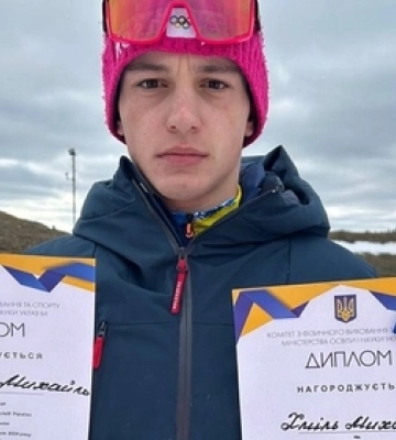 Спортсмен з Волині завоював два «золота» на всеукраїнських змаганнях з лижних гонок 