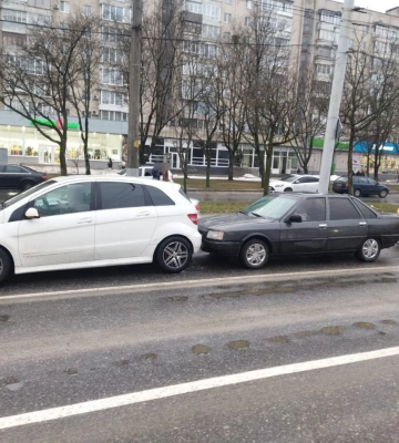 У Сумах сталася потрійна ДТП