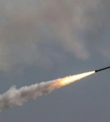 Росіяни завдали ракетного удару по Києву: подробиці