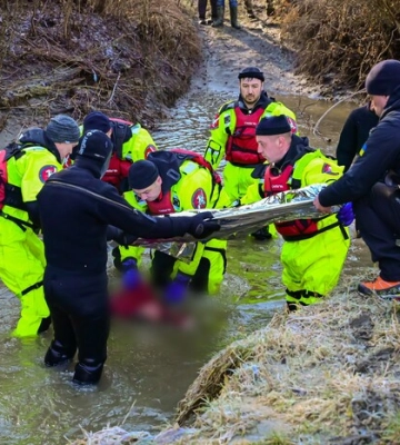 8-річну дівчинку шукають досі: двоє дітей повертаючись зі школи впали з містка у річку