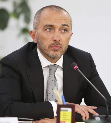 Голова НБУ Андрій Пишний став новою попзіркою українського шоубізу — Береза