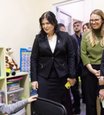Безбар’єрність і ментальне здоров’я: Зеленська відвідала інклюзивний центр на Тернопільщині