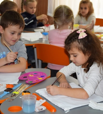 Ужгородські школярі відновлять очне навчання з понеділка