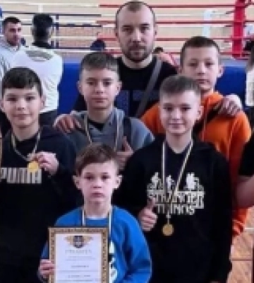 Боксери з Нововолинської громади здобули медалі на турнірі у Володимирі