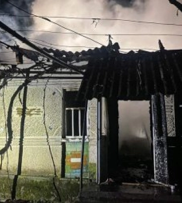 Жахлива пожежа охопила будинок на Берегівщині
