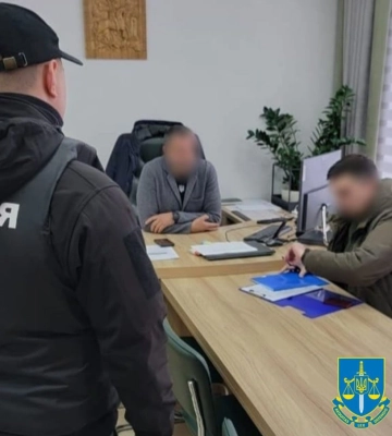 Чиновников будут судить за растрату: купили авто для теробороны по завышенной цене