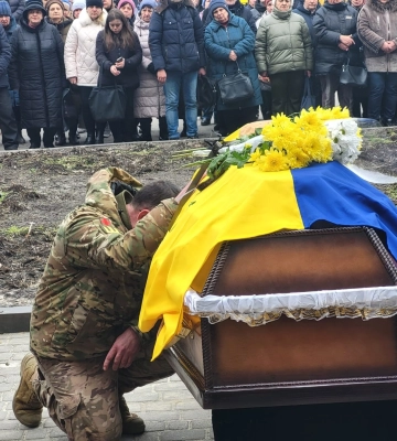 Прощавай, Батя: у Ковелі віддали останню шану Герою Володимиру Крисюку