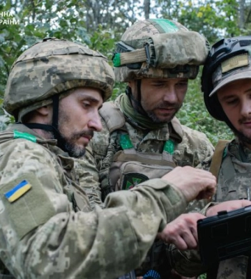Луганські прикордонники на сході знищили за ніч чотири одиниці техніки окупантів