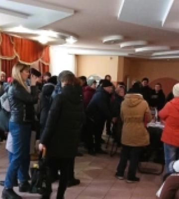 Мешканці Роздільної отримали гуманітарну допомогу від Товариства Червоного Хреста України