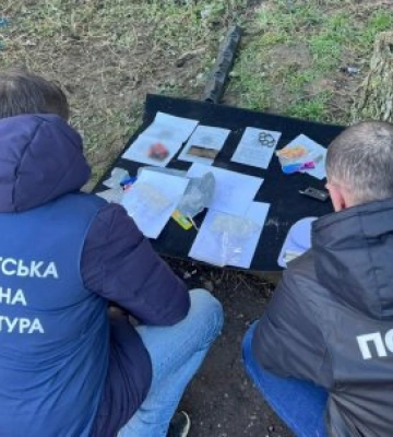 Вилучили партію метамфетаміну на понад пів мільйона гривень: на Закарпатті правоохоронці викрили організовану групу торговців&amp;hellip;