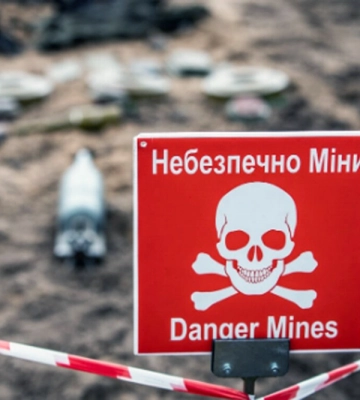 Троє людей загинули в селі Куп’янського району внаслідок авіаудару — прокуратура