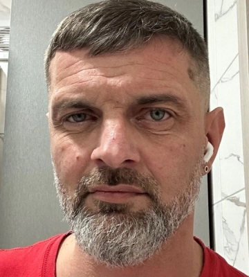 &quot;Я нашел свой способ. На заметку всем физиотерапевтам и психологам&quot;. Морпех Дианов показал, как разрабатывает травмированную руку