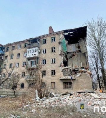 РФ вдарила ракетами по Новогродівці: одна людина поранена, пошкоджено будинки