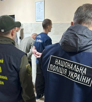 Судитимуть трьох членів ОЗГ, які займались незаконним обігом психотропів в Охтирці