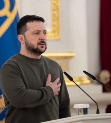 Зеленський - про ситуацію в Авдіївці: Наші військові героїчно захищають логістичні шляхи