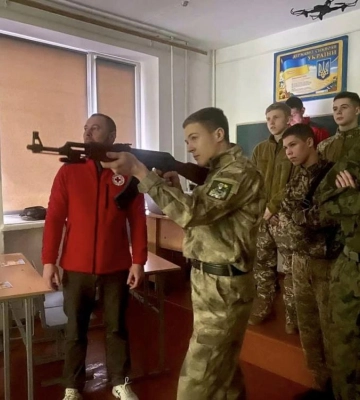 Для учнів Рівненщини закуплять дрони та тир - для навчання