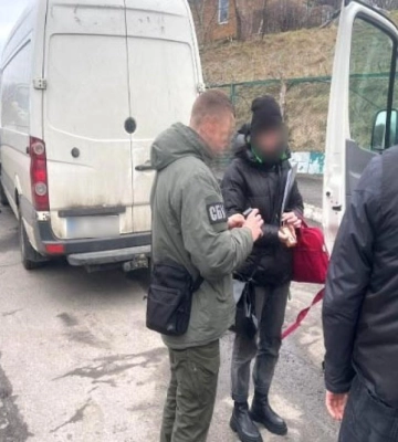 На Рівненщині викрили чергову схему втечі ухилянтів за кордон через систему &quot;Шлях&quot;