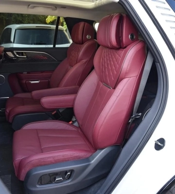 На українських дорогах помітили китайський аналог Rolls-Royce Cullinan (Фото)