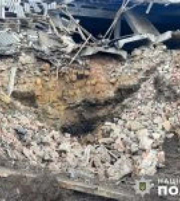 На Херсонщині двоє місцевих жителів травмувалися внаслідок підриву на ворожих вибухових пристроях