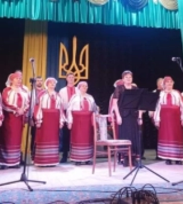 До Дня єднання у Рожищі організували благодійний концерт. ФОТО