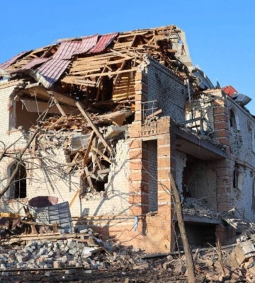 Окупанти за ніч завдали близько 20 ударів по Липцях на Харківщині, пошкоджено сільраду - ОВА