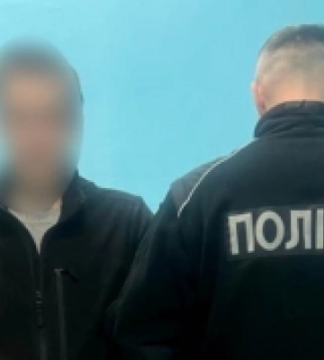У Рівному затримали чоловіка, який напав і пограбував перехожого