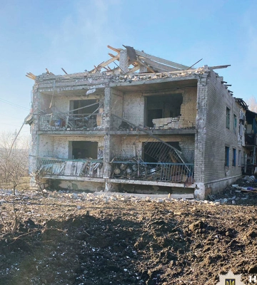 У Куп’янську на Харківщині з-під завалів урятували жінку, шукають ще двох людей