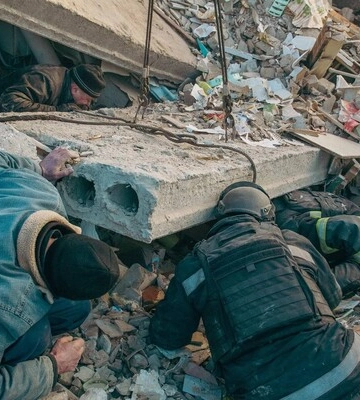 Шість пожеж та руйнування спричинили ворожі обстріли на Харківщині: зведення ДСНС